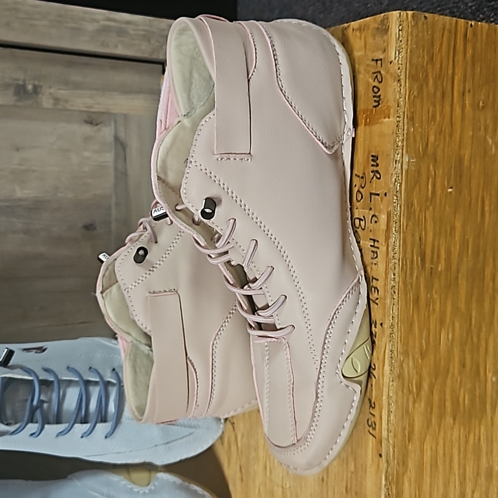 Size 9 LDECK ankle bootie one blue one pink you choose. - Picture 3 of 7